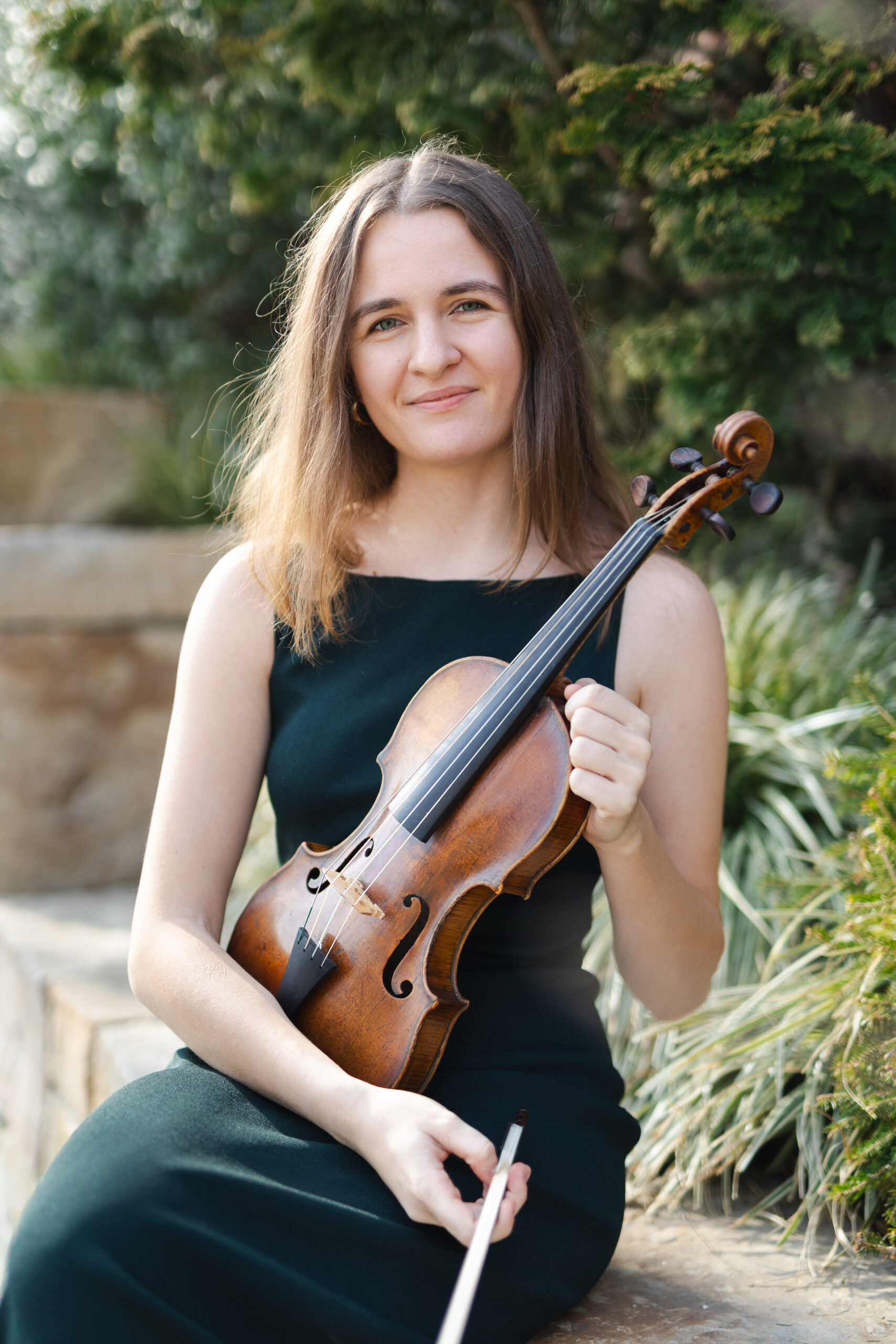 Lara Mladjen